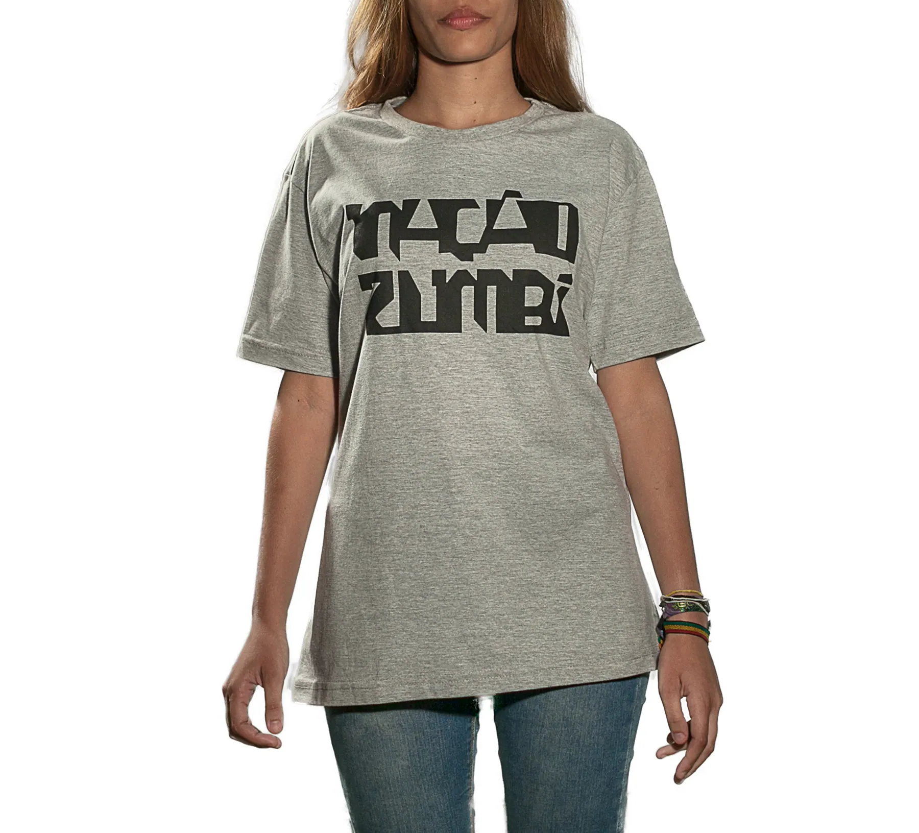 Grey t-shirt with Nação Zumbi lettering
